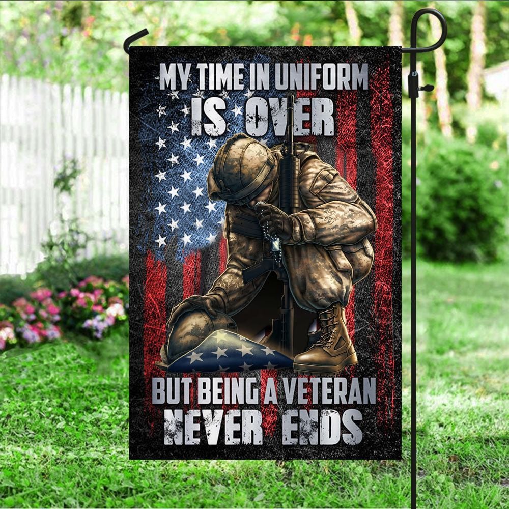 Premium A Veteran Never Ends Flag TVN091002