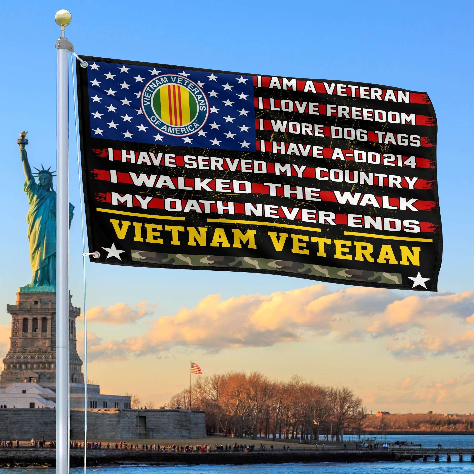 Premium Vietnam Veteran Grommet Flag Gift For Veterans Day, Father's Day, Memorial Day VPVC100106