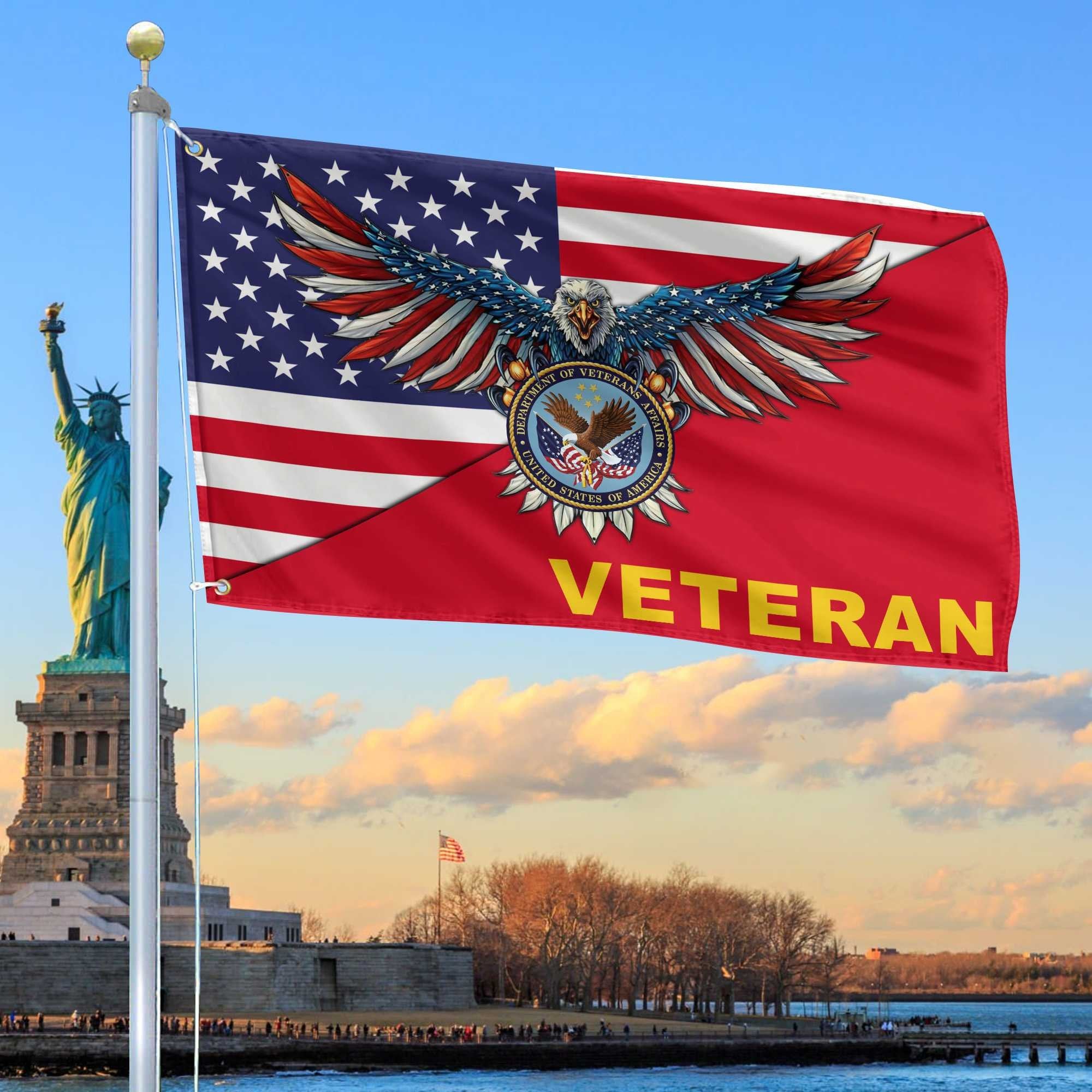 Premium US Veteran Grommet Flag Gift For Veterans Day, Father's Day, Memorial Day VPVC100407