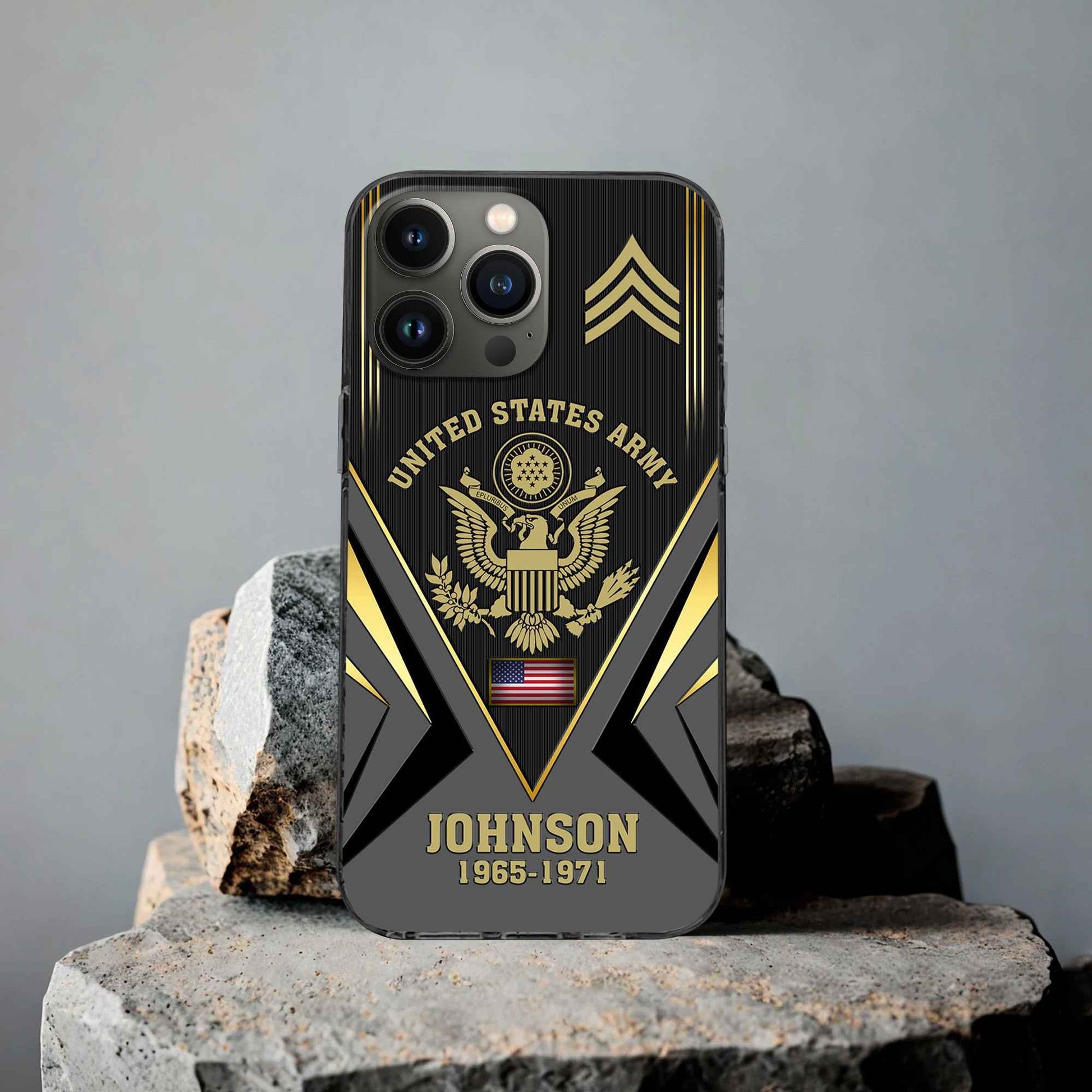 Unique Custom Name, Rank, Year, US Army Phone Case VPVC506801, Gifts For Army Veteran, Best Gifts On Father's Day, Independence Day, Veterans Day.